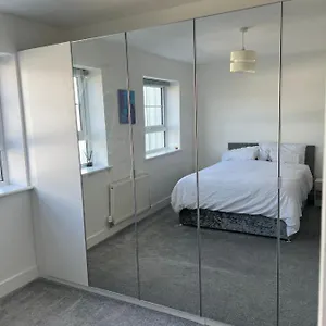 Private Deluxe Near Hospital Homestay
