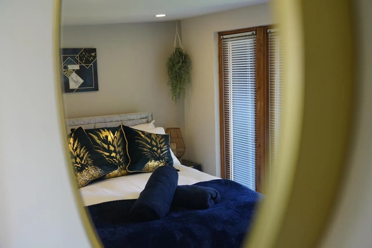 Apartment Cosy 1 Bed Garden Lodge Close To Nottingham City Centre - Free Parking & Wifi