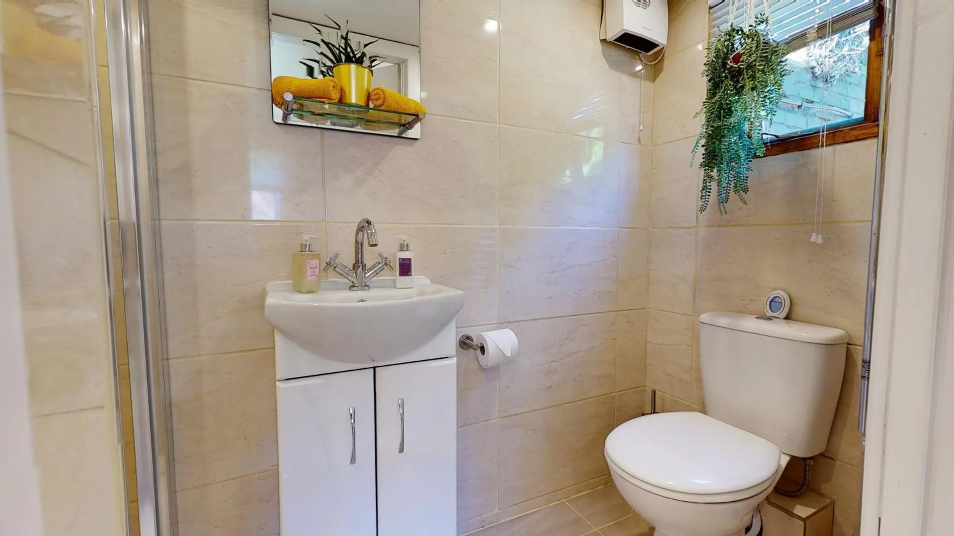 Cosy 1 Bed Garden Lodge Close To Nottingham City Centre - Free Parking & Wifi Apartment